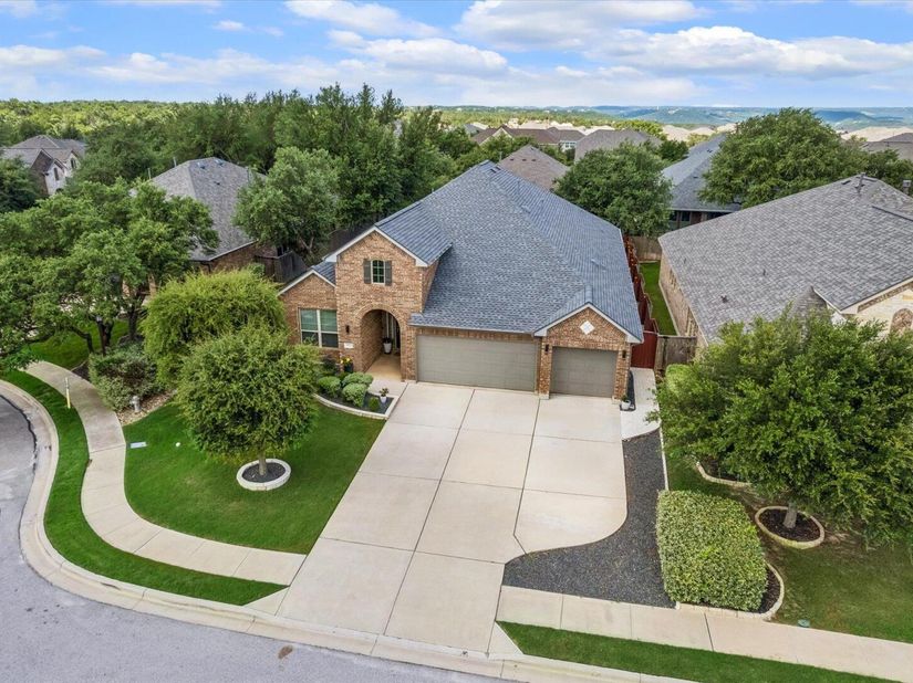 3025 Silvergrass CV, Leander TX 78641