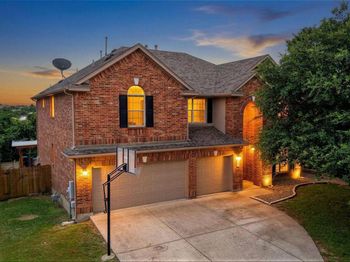 2506 Guara DR
