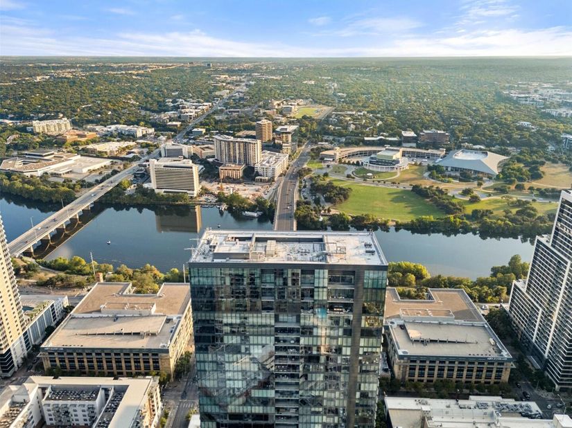 210 Lavaca ST 2505, Austin TX 78701