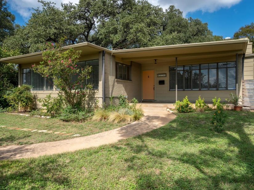 2100 Highgrove TER, Austin TX 78703