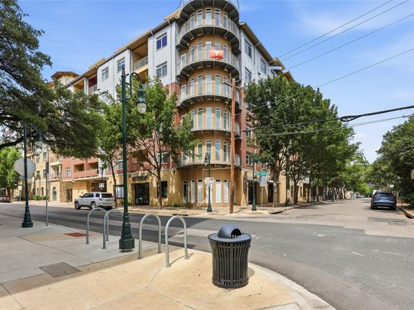 910 W 25th ST 507, Austin TX 78705