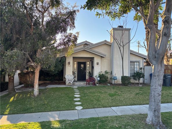 1965 Saint Louis Avenue, Signal Hill CA 90755