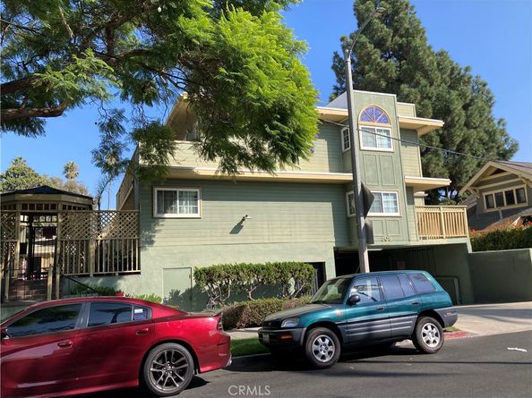 809 N Spurgeon 5, Santa Ana CA 92701