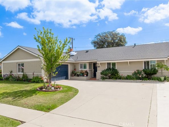 122 N Carousel, Anaheim CA 92806