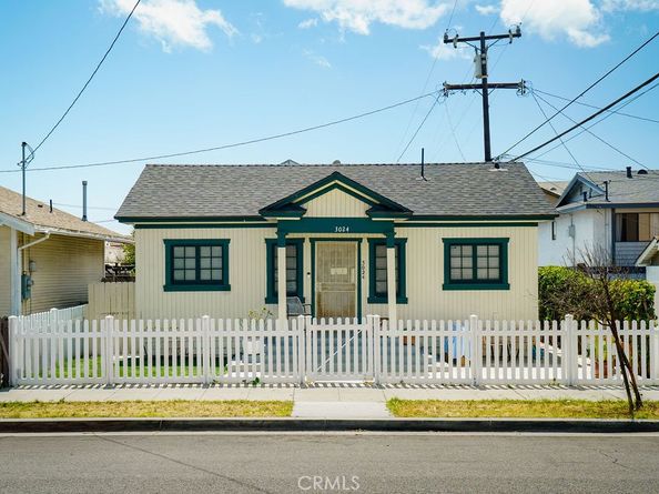 3024 E 17th, Long Beach CA 90804