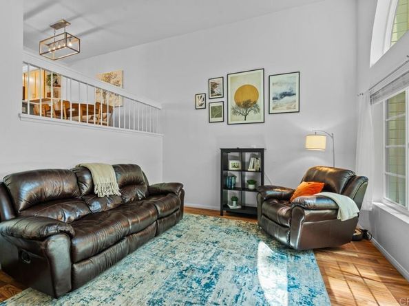 9230 Lake Murray Boulevard F, San Diego CA 92119