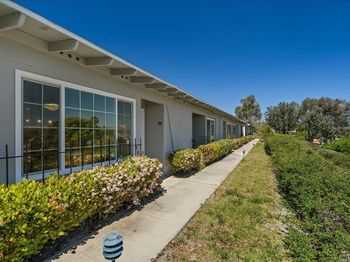 3839 Vista Campana S