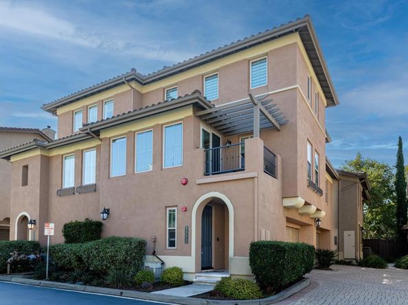 2772 Piantino Circle, San Diego CA 92108