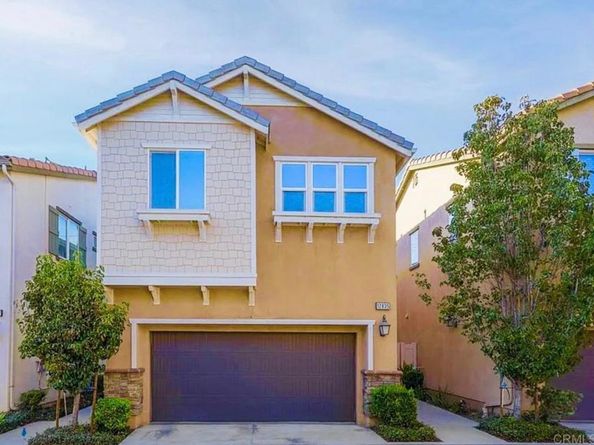 12835 W Hemingway Drive, San Fernando CA 91340