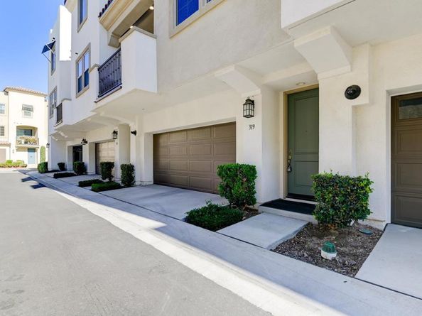 319 Lagoon Way, Santee CA 92071