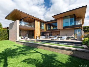 100 N Dianthus Street