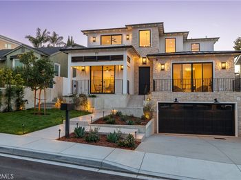 711 N Dianthus Street