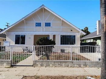 2041 W 29th
