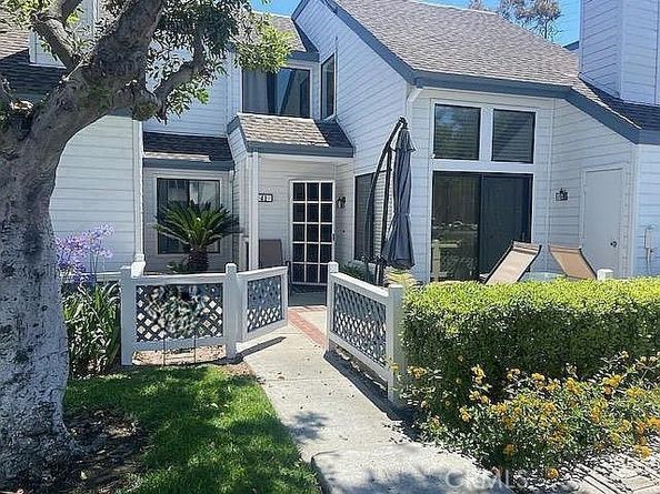 41 Fallingstar 28, Irvine CA 92614