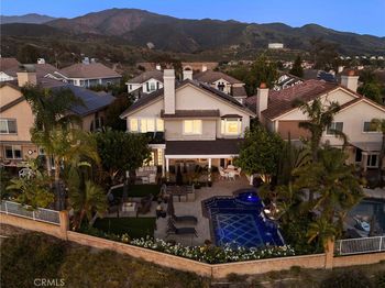 21911 Via Del Lago