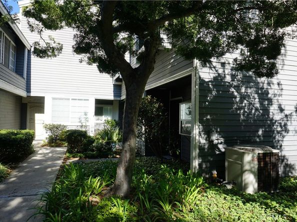 25391 Pine Creek Lane, Wilmington CA 90744