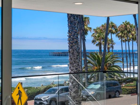 212 S Pacific Street, Oceanside CA 92054