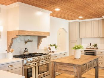 3951 Atascadero Drive