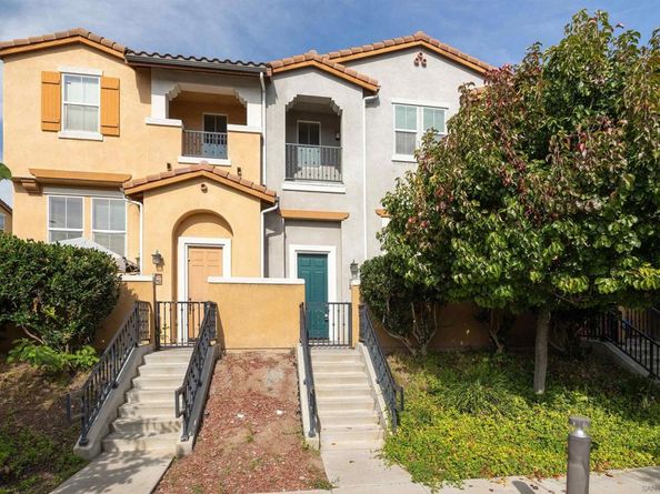 1005 L Avenue, National City CA 91950