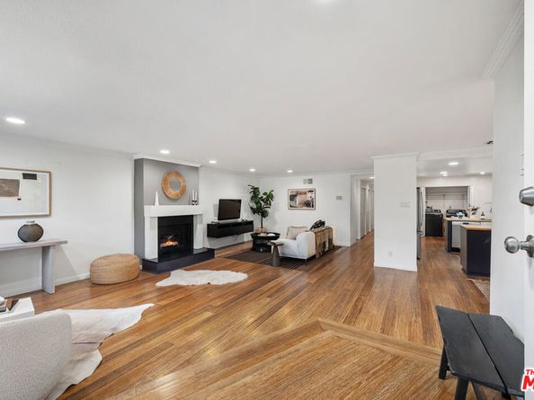 11687 Bellagio Road 3, Los Angeles CA 90049