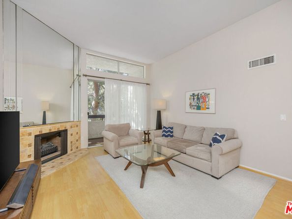 4295 Via Arbolada 312, Los Angeles CA 90042