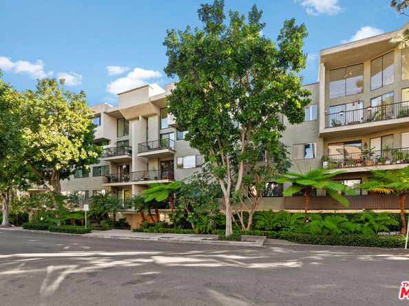 9000 Cynthia Street 208, West Hollywood CA 90069