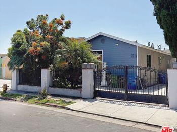 5418 Smiley Drive