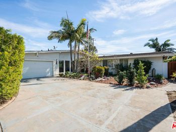 11332 Loch Lomond Road