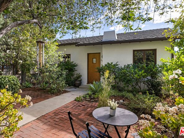 1506 Linda Rosa Avenue, Los Angeles CA 90041