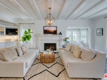 10736 Le Conte Avenue