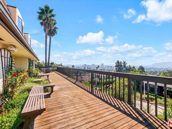 441 Audraine Drive, Glendale CA 91202