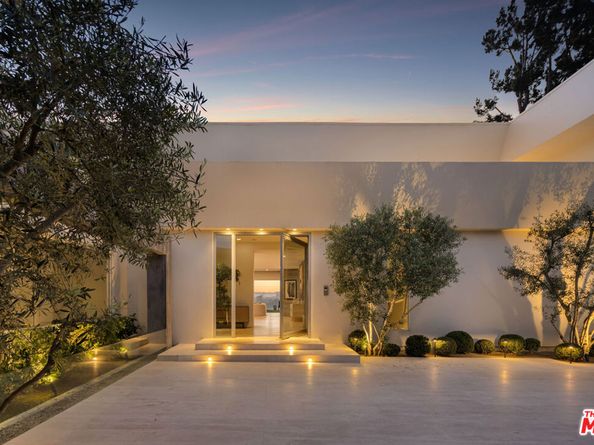 1557 Tower Grove Drive, Beverly Hills CA 90210