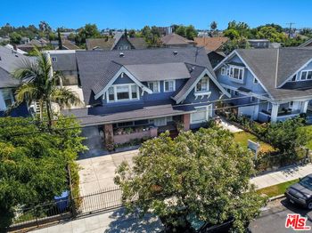 1454 W 28th Street
