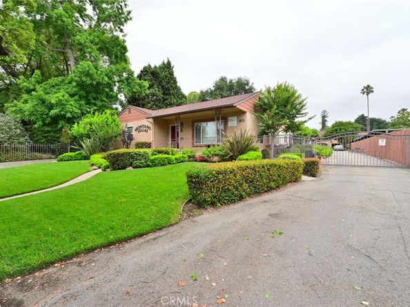 517 E Washington Boulevard, Pasadena CA 91104