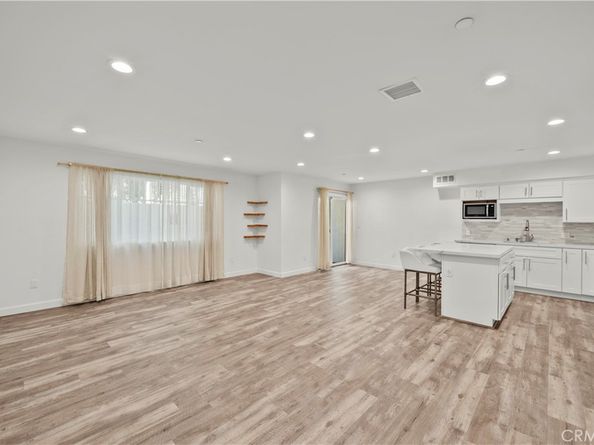 9104 Burnet, North Hills CA 91343