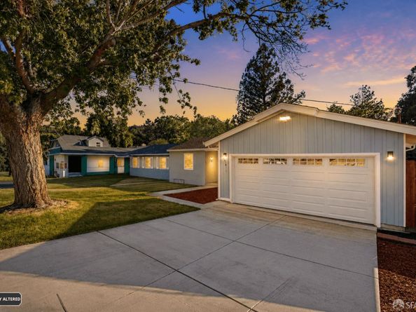 3016 Estates Avenue, Pinole CA 94564