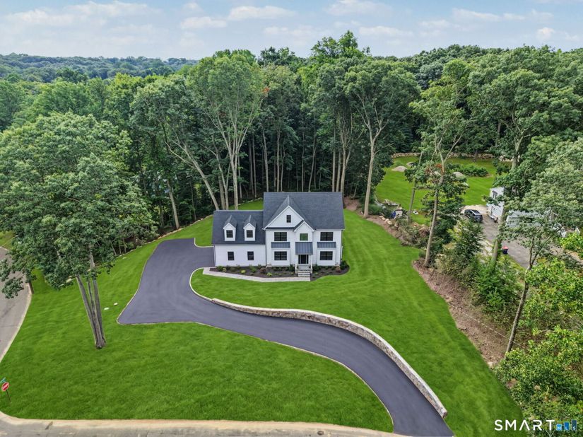 18 Timberlane Trail, Trumbull CT 06611