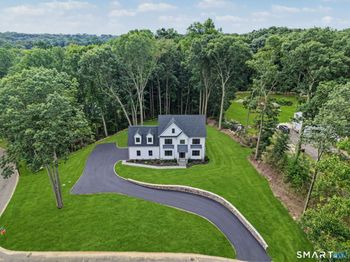 18 Timberlane Trail