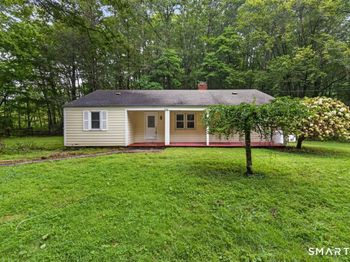 261 Newtown Turnpike
