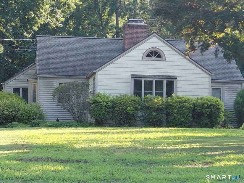 464 Church Hill Road, Trumbull CT 06611