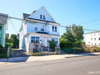 139 Lee Avenue
