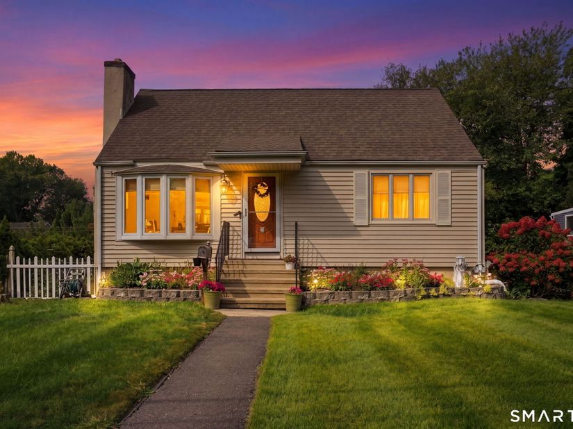 61 Scribner Avenue, Norwalk CT 06854