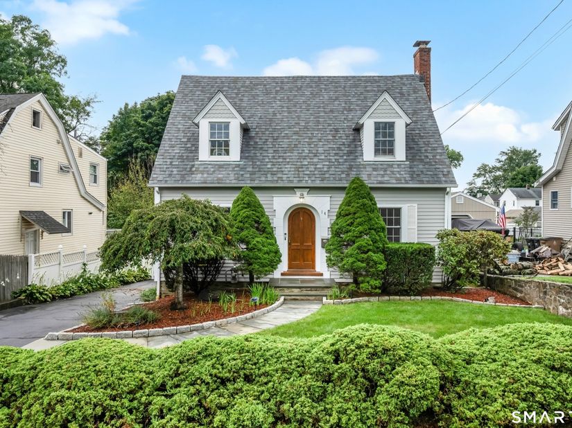 14 Buena Vista Street, Stamford CT 06907