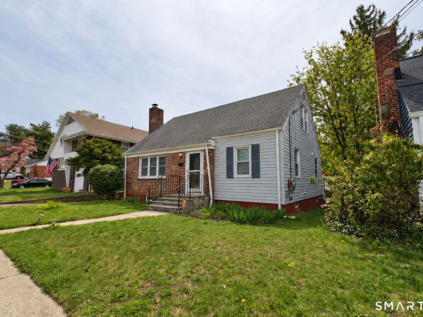 113 Clark Street, Bridgeport CT 06606