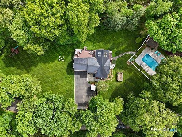 2 Grassy Plains Road, Westport CT 06880