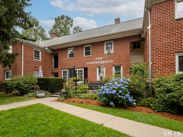 64 Maple Tree Avenue 2, Stamford CT 06906