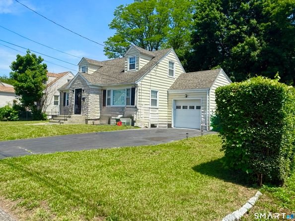 171 Boswell Street, Stratford CT 06615