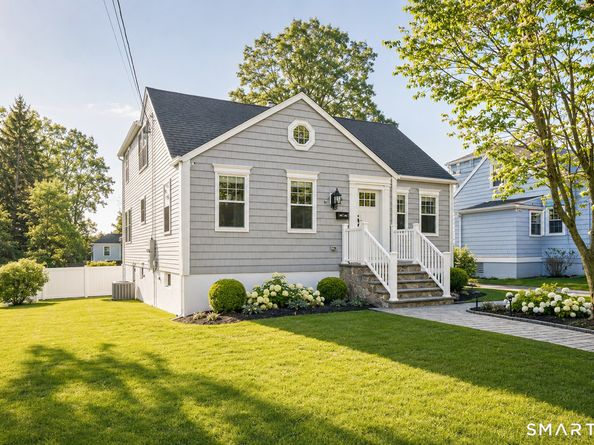 51 Country Road, Fairfield CT 06824