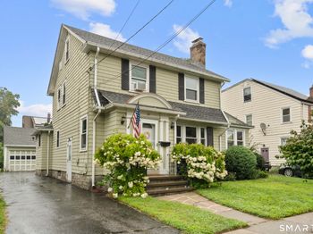34 Glenwood Avenue