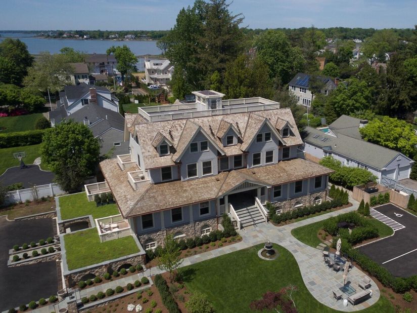 165 Shore Road D, Greenwich CT 06870